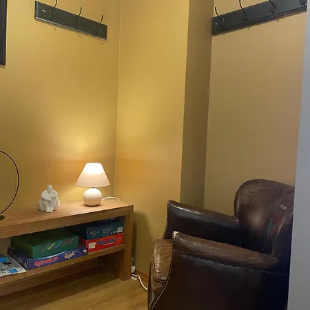 Central, Cozy & Pet-friendly *